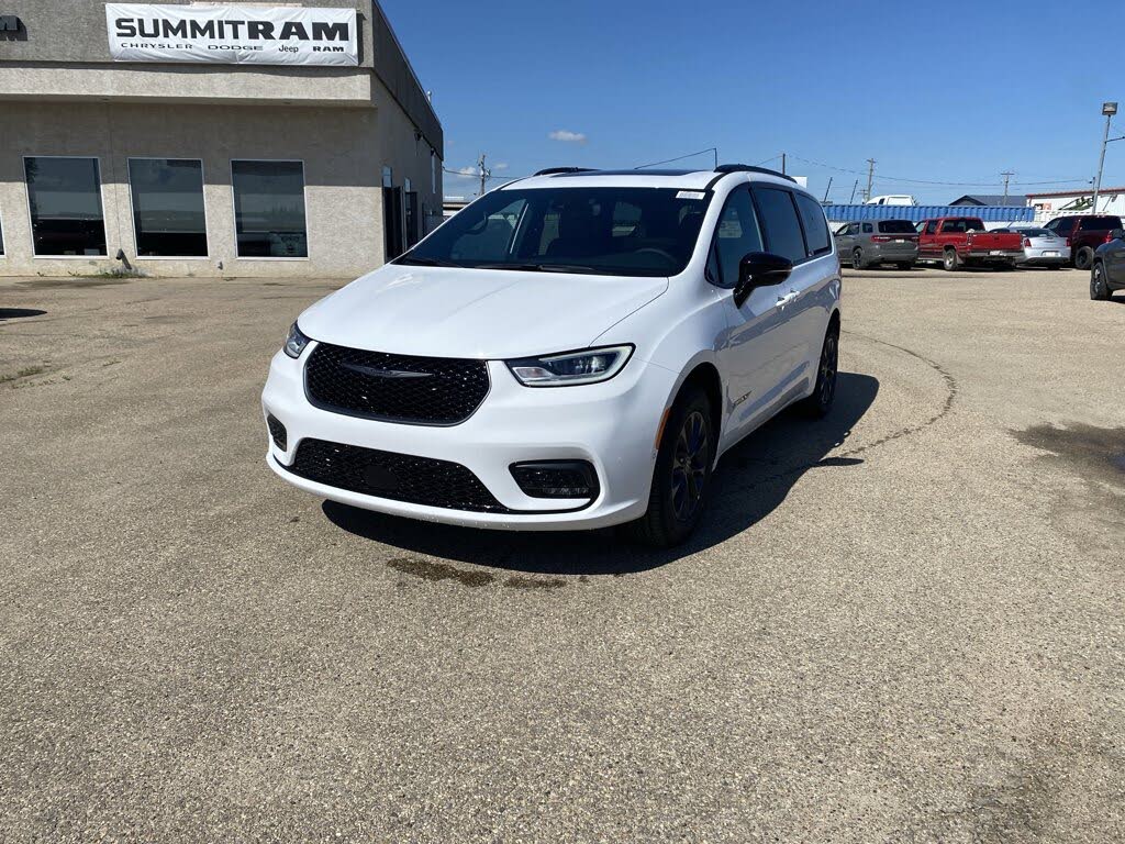 2025 Chrysler Pacifica Select AWD