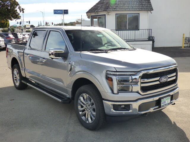2025 Ford F-150 Lariat SuperCrew 4WD