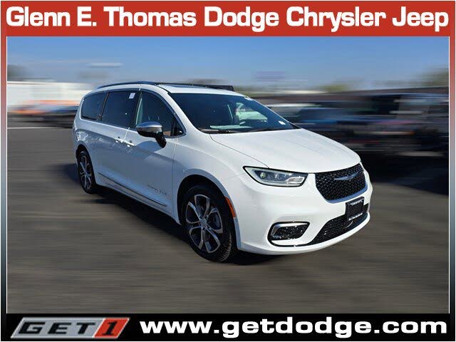 2026 Chrysler Pacifica Pinnacle AWD