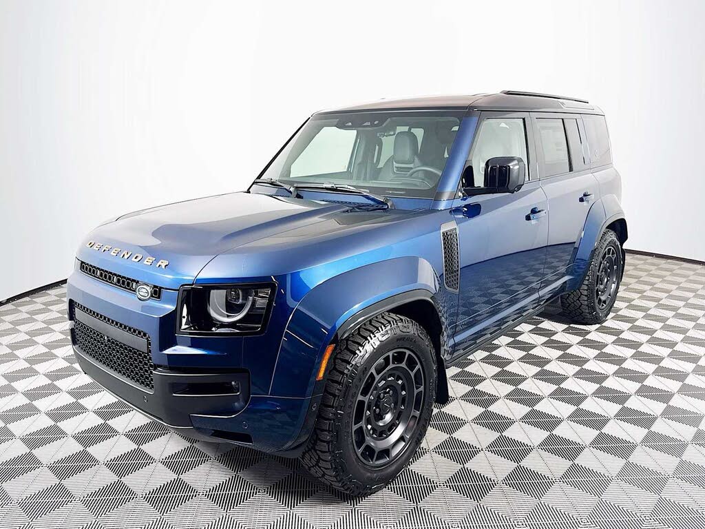 2026 Land Rover Defender 110 P635 OCTA AWD