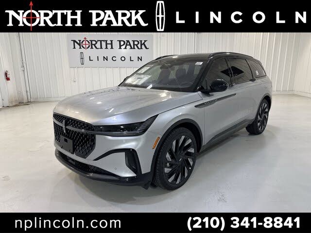 2026 Lincoln Nautilus Hybrid Reserve AWD