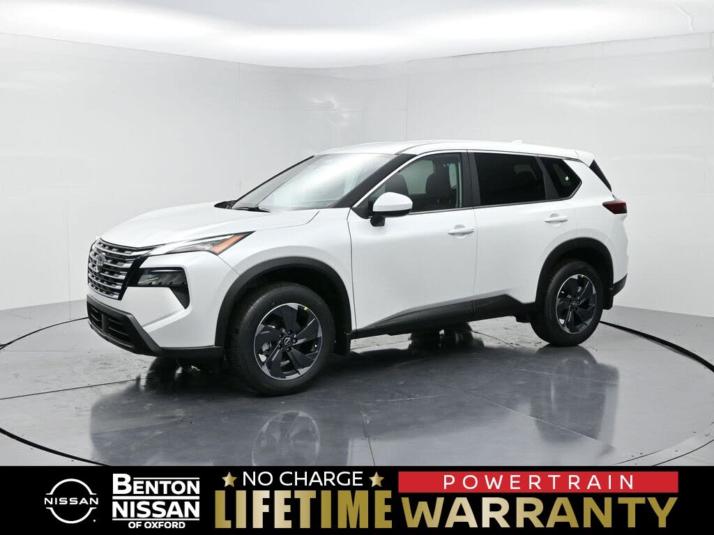 2026 Nissan Rogue SV FWD