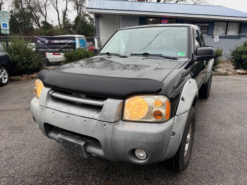 2001 Nissan Frontier 2 Dr XE 4WD Extended Cab SB