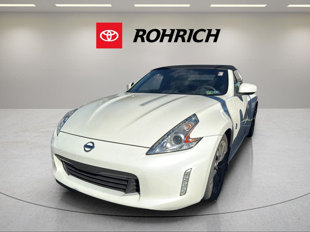 2015 Nissan 370Z Roadster Touring