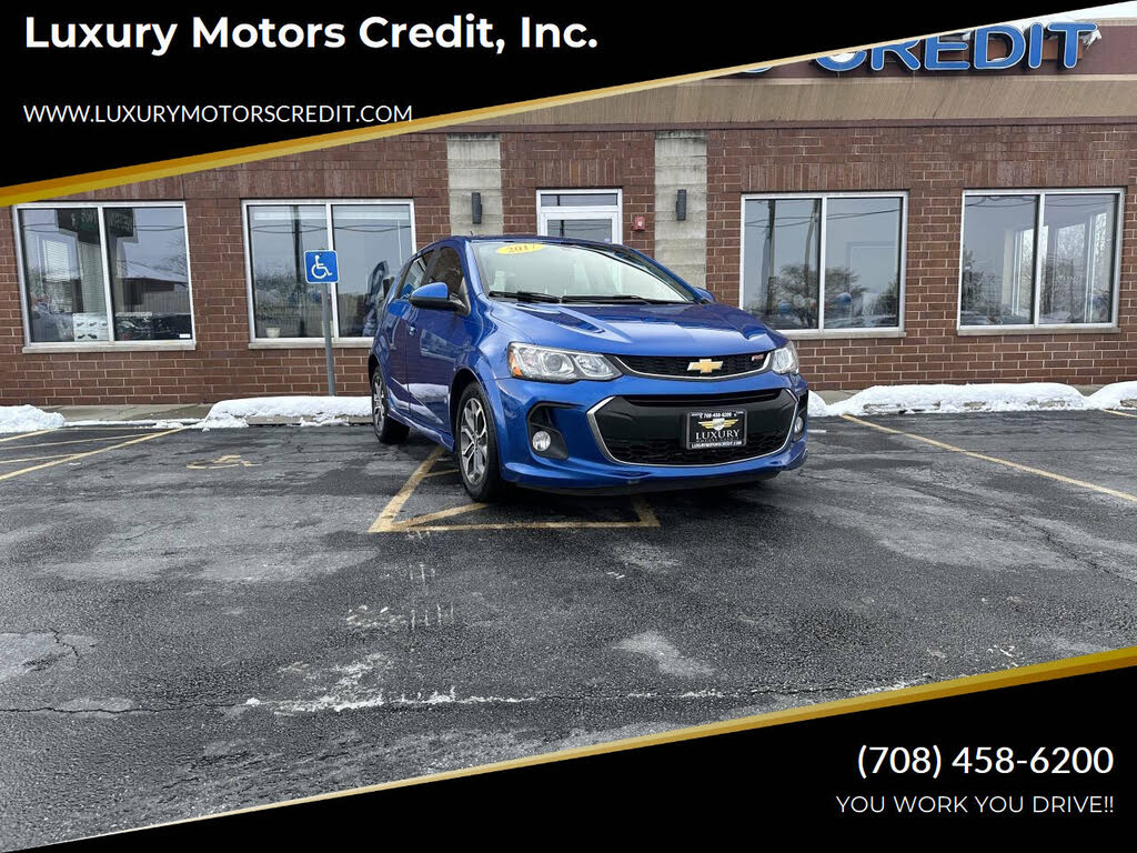2017 Chevrolet Sonic LT Hatchback FWD