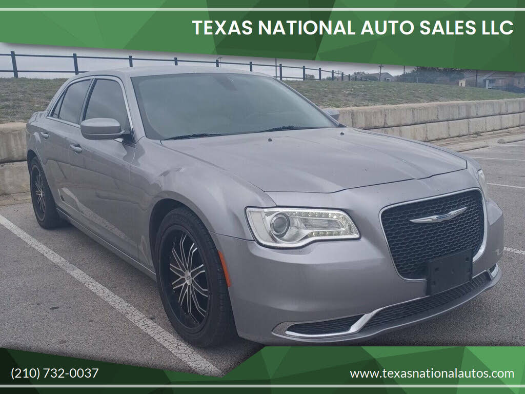 2017 Chrysler 300 Limited RWD