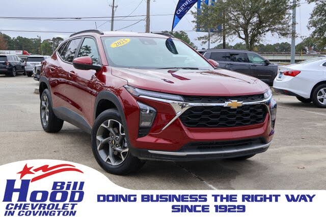 2025 Chevrolet Trax LT FWD