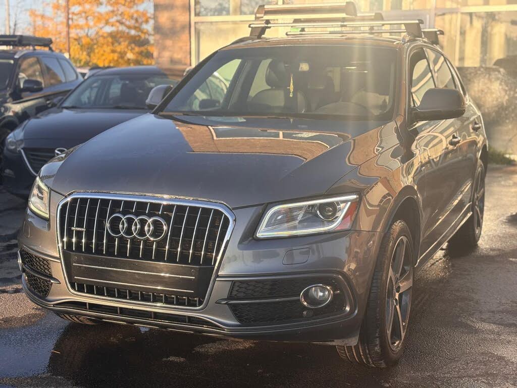 2016 Audi Q5 2.0T quattro Technik