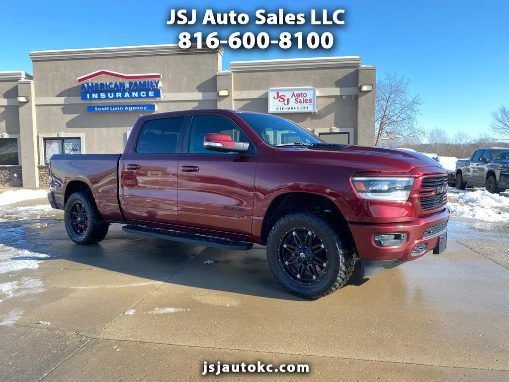 2019 RAM 1500 Sport Crew Cab 4WD