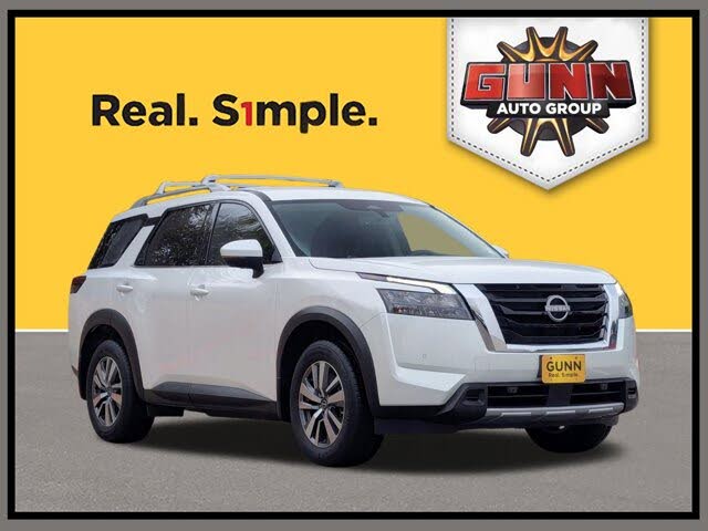 2025 Nissan Pathfinder SL FWD