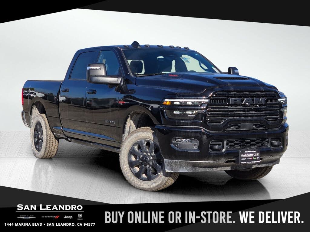 2026 RAM 3500 Laramie Crew Cab 4WD