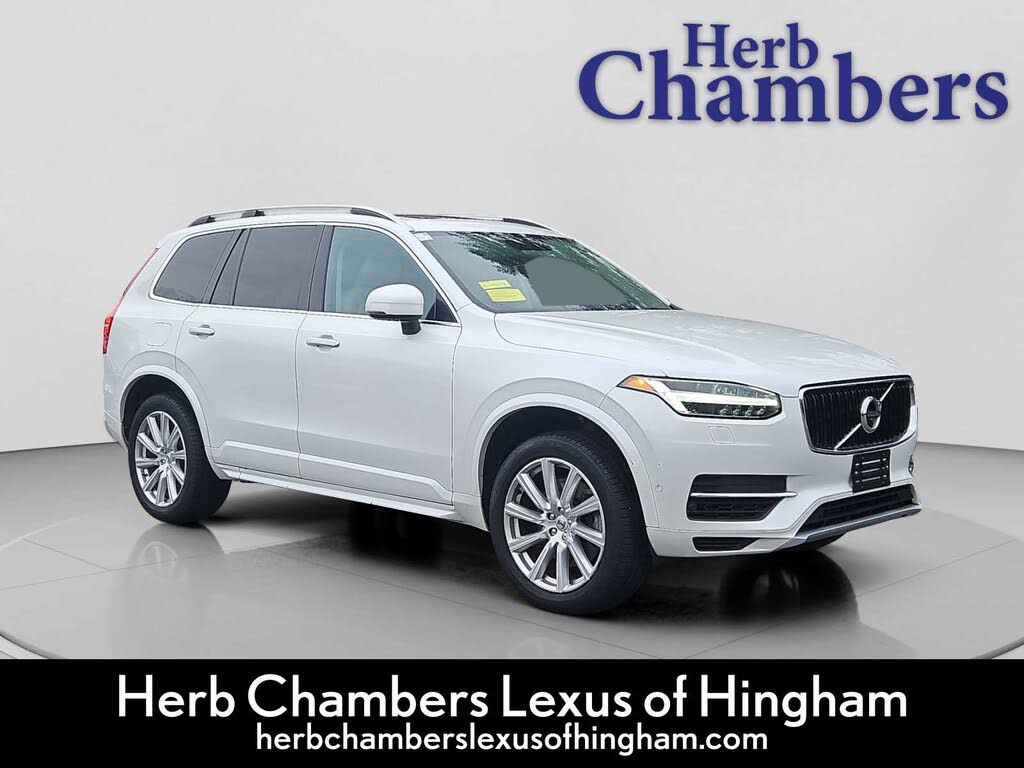 2016 Volvo XC90 T8 Momentum eAWD