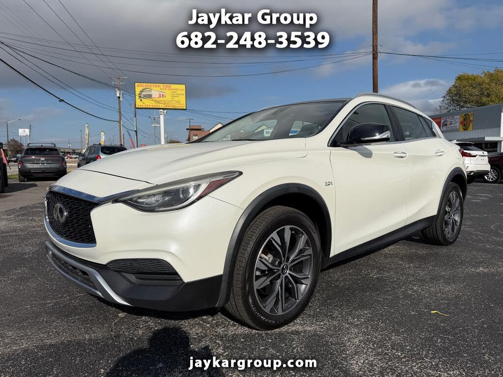 2019 INFINITI QX30 Luxe AWD