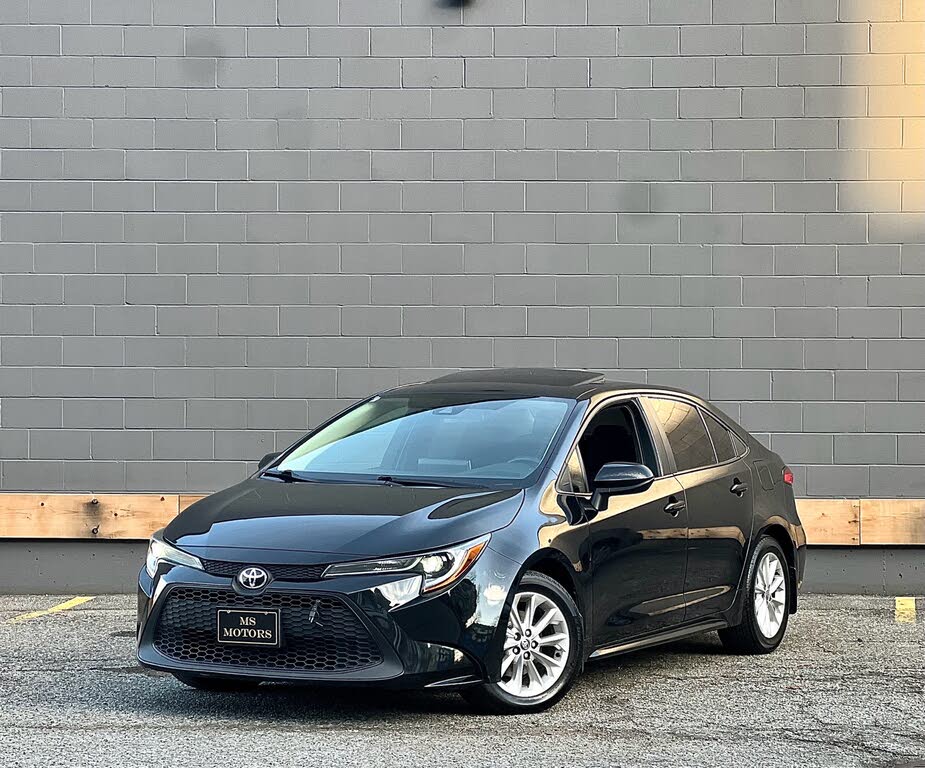 2020 Toyota Corolla LE FWD