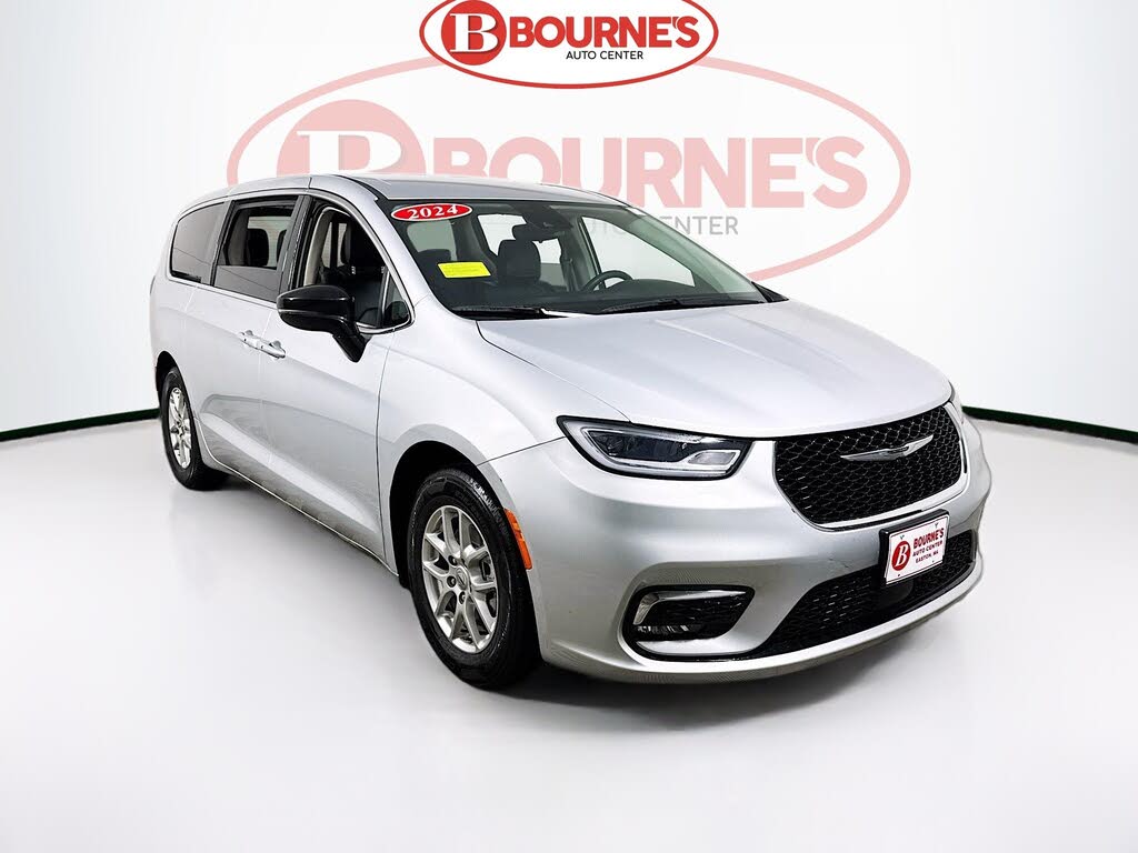 2024 Chrysler Pacifica Touring L FWD