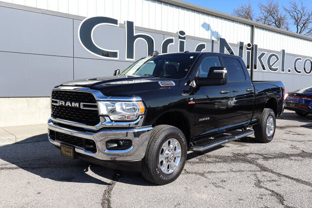 2024 RAM 2500 Big Horn Crew Cab 4WD
