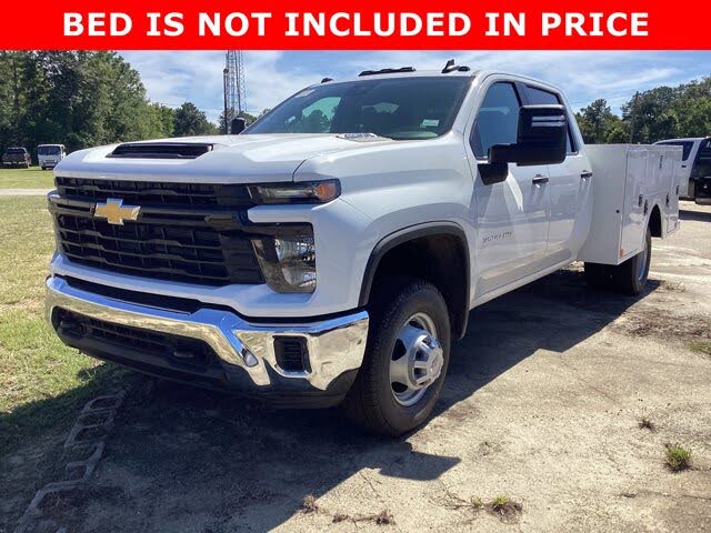 2025 Chevrolet Silverado 3500HD Chassis Work Truck Crew Cab 4WD