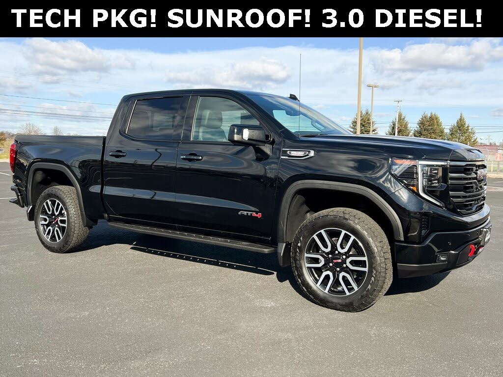 2025 GMC Sierra 1500 AT4 Crew Cab 4WD