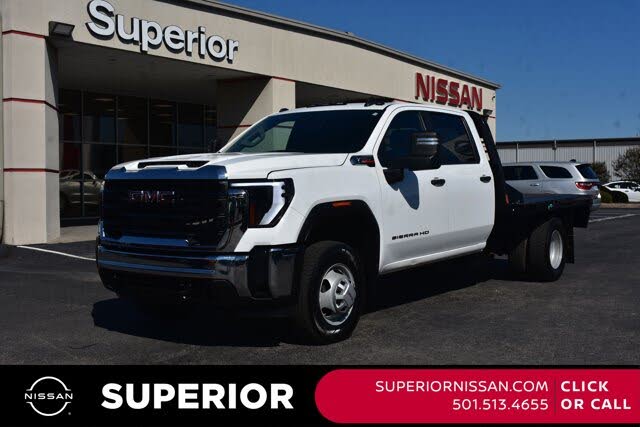 2024 GMC Sierra 3500HD Chassis Pro Crew Cab 4WD