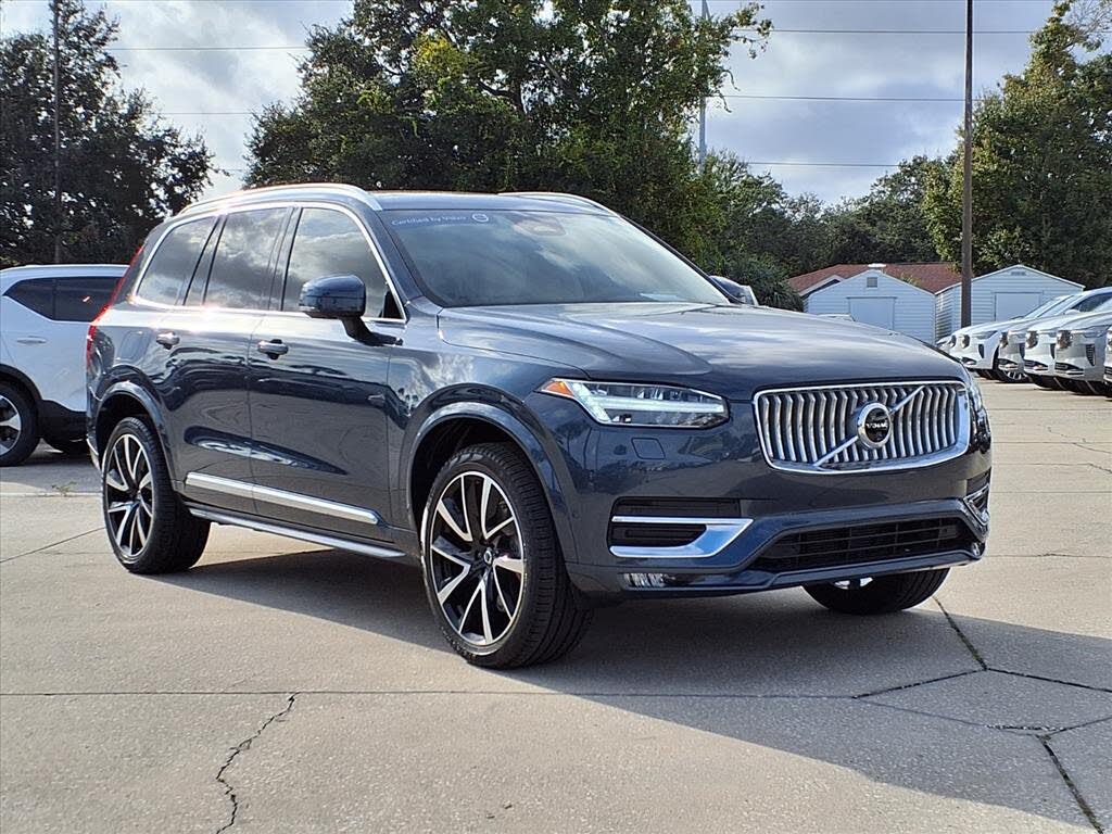 2024 Volvo XC90 B6 Plus Bright Theme 7-Passenger AWD