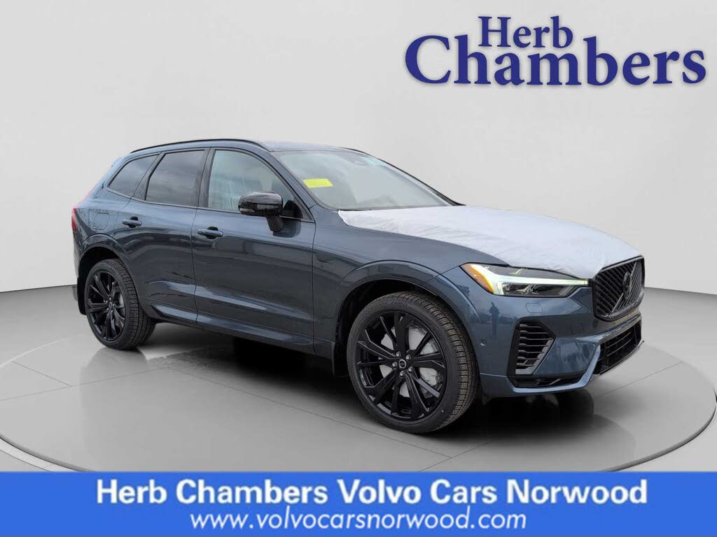 2026 Volvo XC60 B5 Ultra Black Edition AWD
