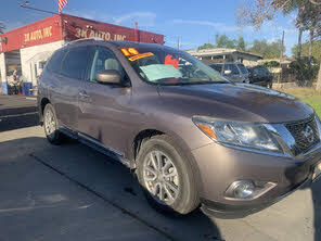 Nissan Pathfinder Hybrid Platinum FWD