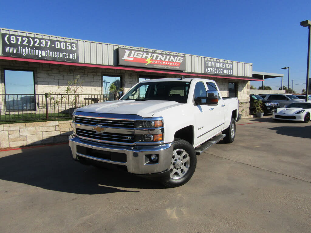 2015 Chevrolet Silverado 3500HD LTZ Crew Cab 4WD