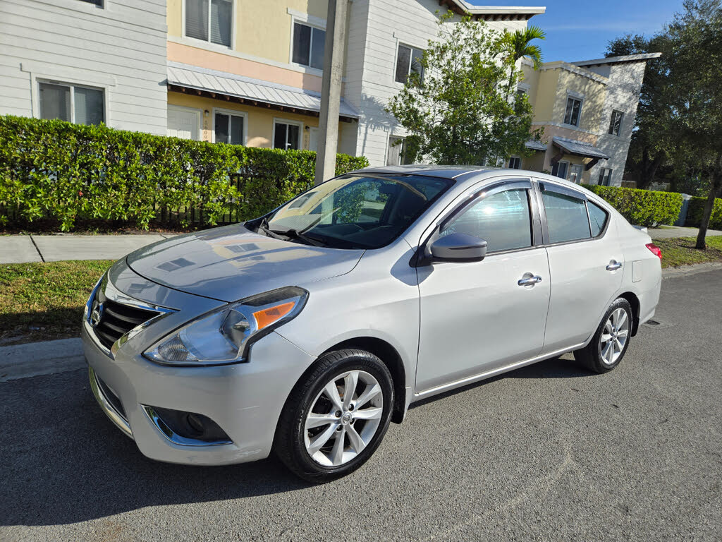 2015 Nissan Versa 1.6 S