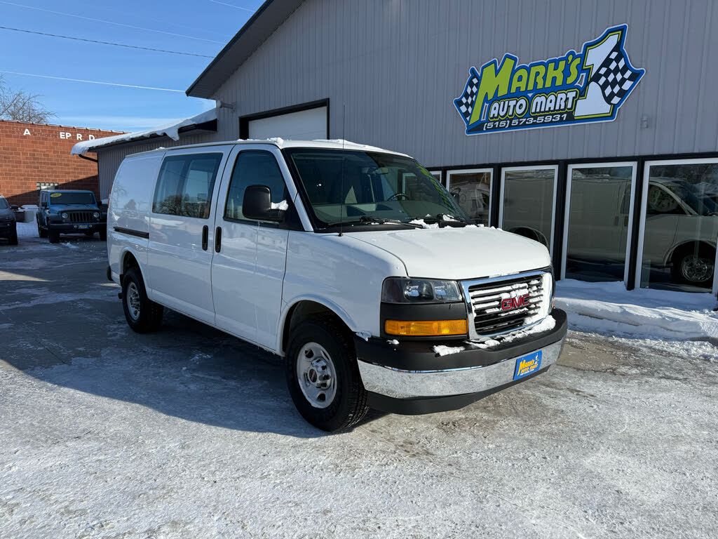 2017 GMC Savana Cargo 2500 RWD