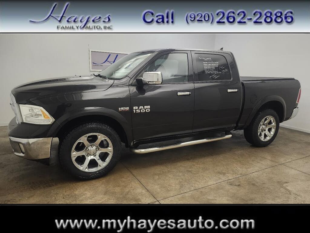 2017 RAM 1500 Laramie Crew Cab 4WD