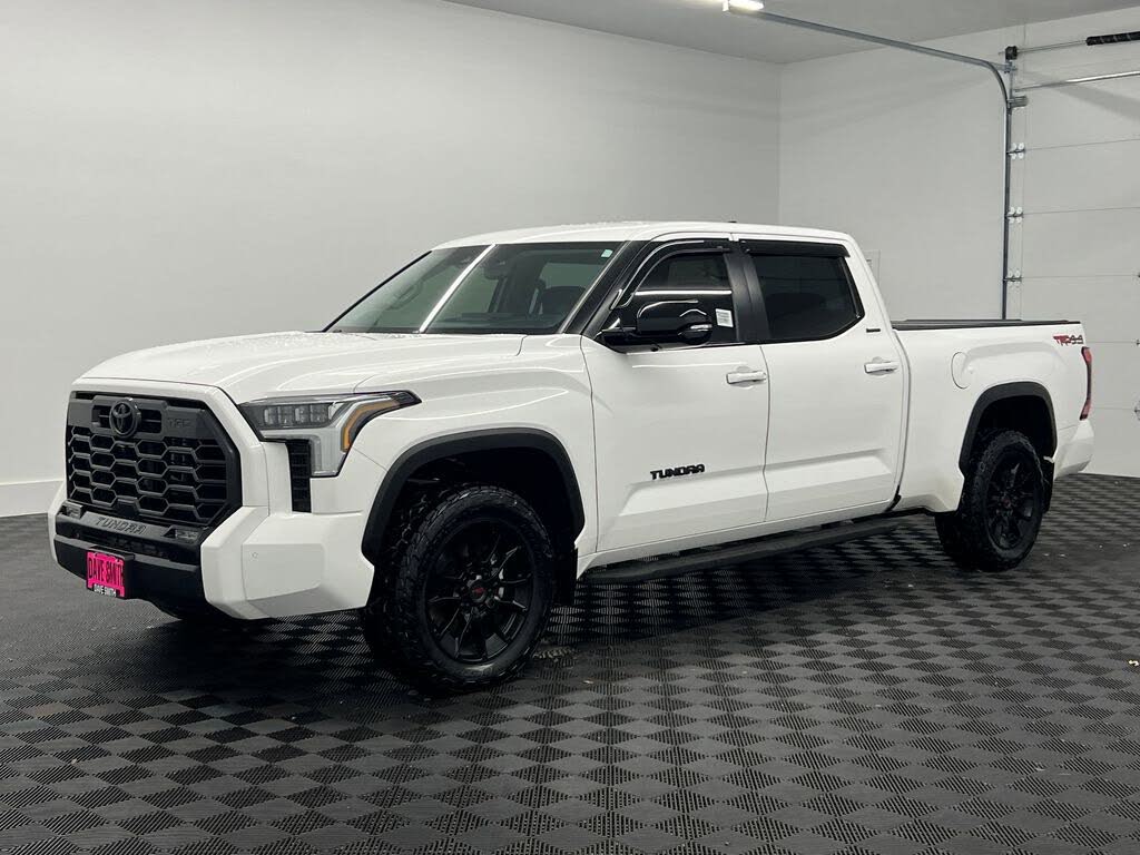 2024 Toyota Tundra Limited CrewMax Cab LB 4WD