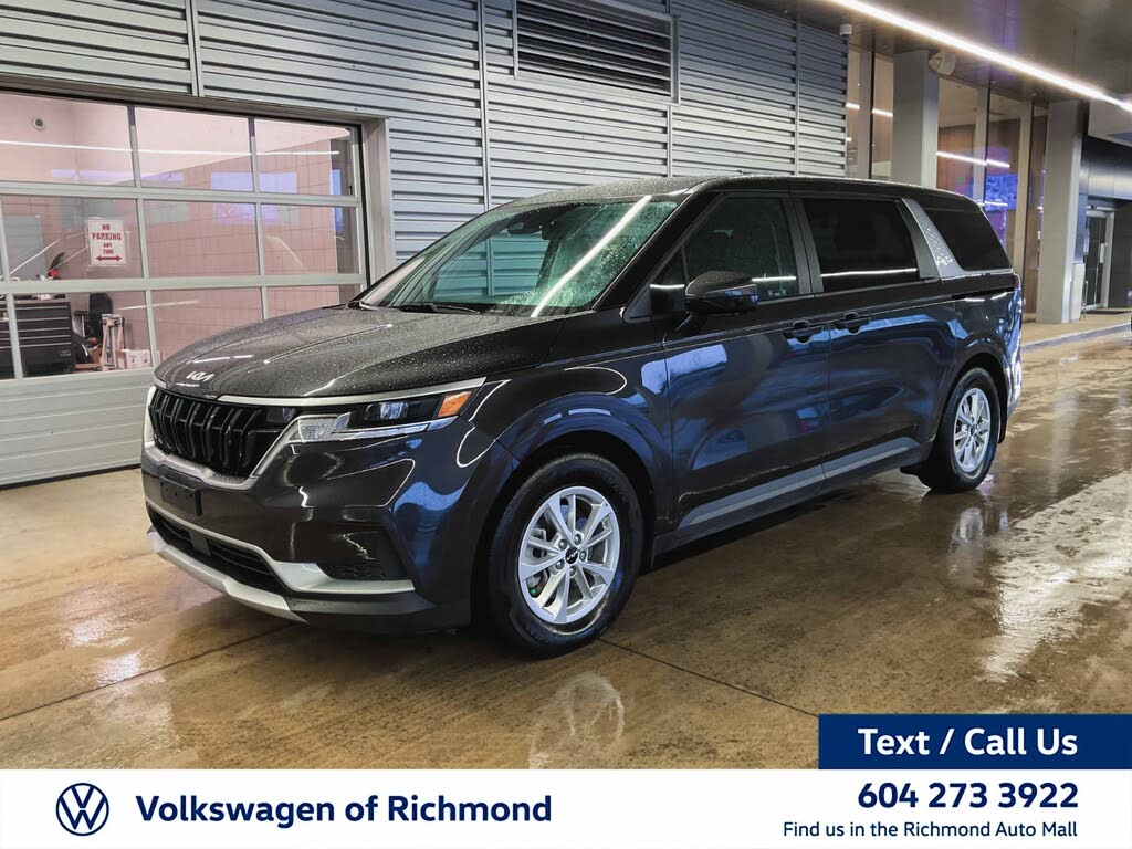 2023 Kia Carnival LX FWD