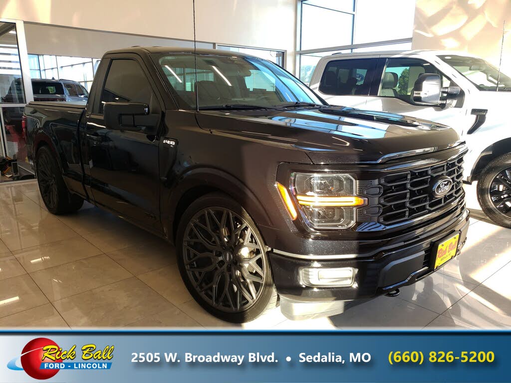 2025 Ford F-150 XL Regular Cab 4WD