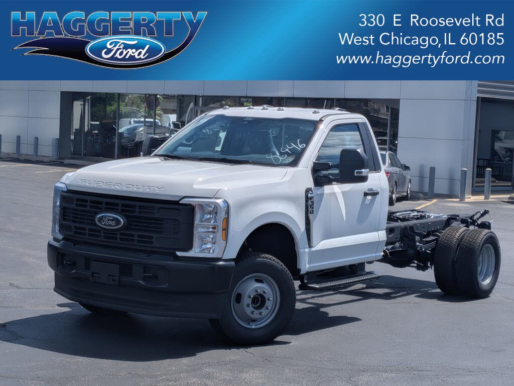 2025 Ford F-350 Super Duty Chassis XL Regular Cab DRW 4WD