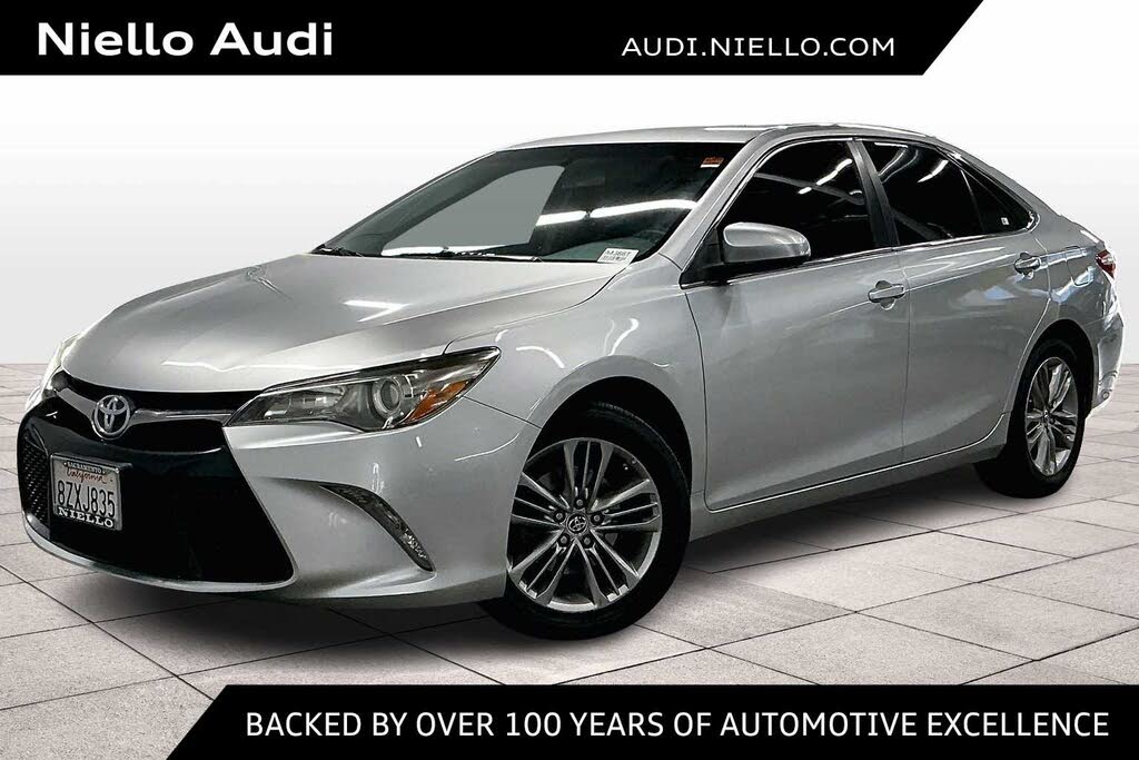 2016 Toyota Camry SE