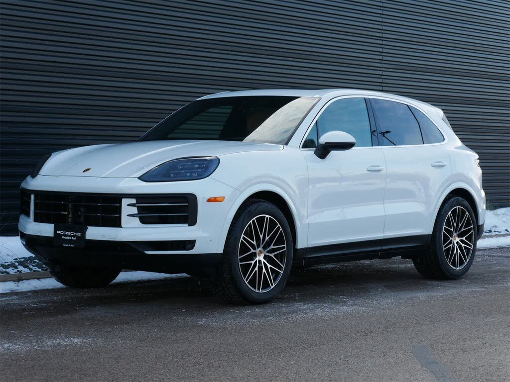 2025 Porsche Cayenne AWD