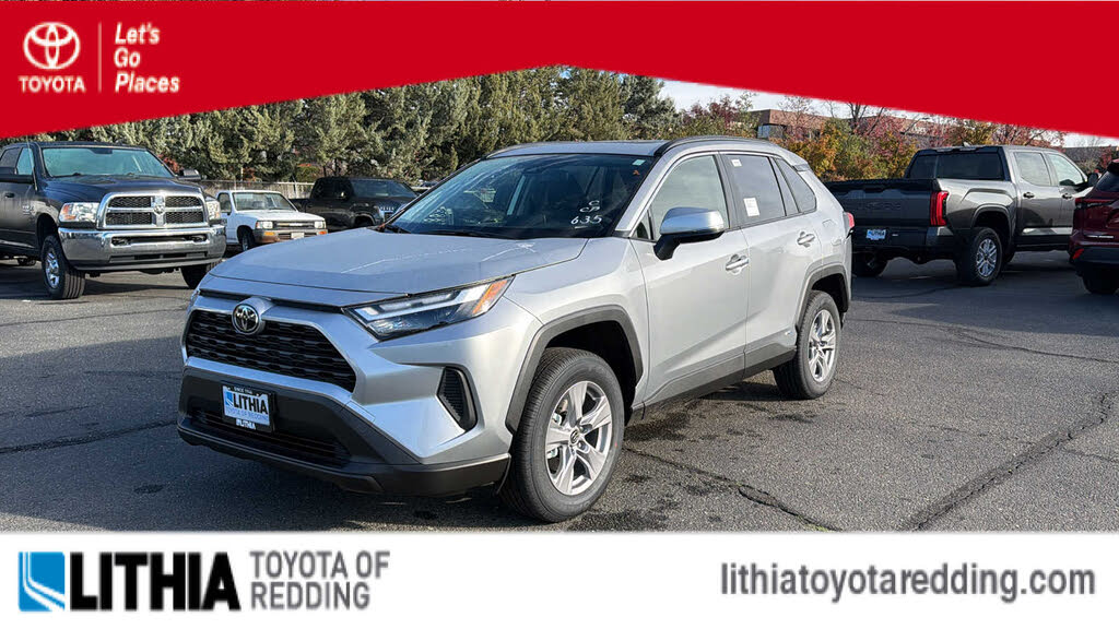 2025 Toyota RAV4 Hybrid XLE AWD