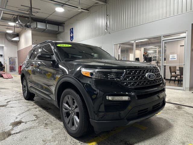 2023 Ford Explorer XLT AWD
