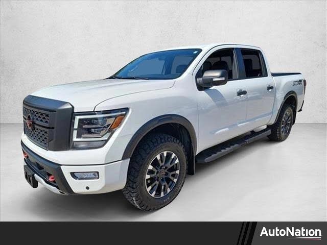 2023 Nissan Titan PRO-4X Crew Cab 4WD
