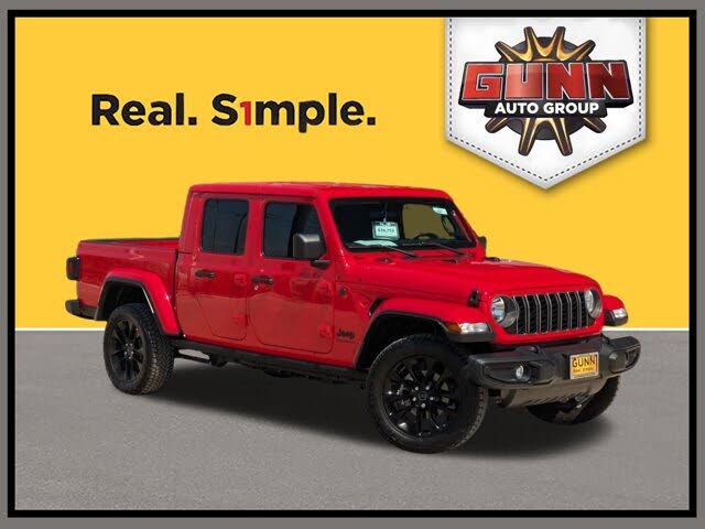 2025 Jeep Gladiator NightHawk Crew Cab 4WD