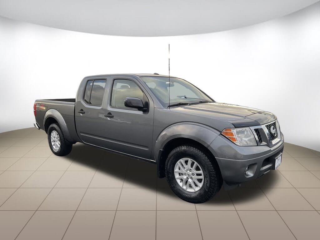 2018 Nissan Frontier SV V6 Crew Cab 4WD