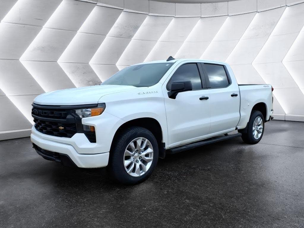 2024 Chevrolet Silverado 1500 Custom Crew Cab 4WD