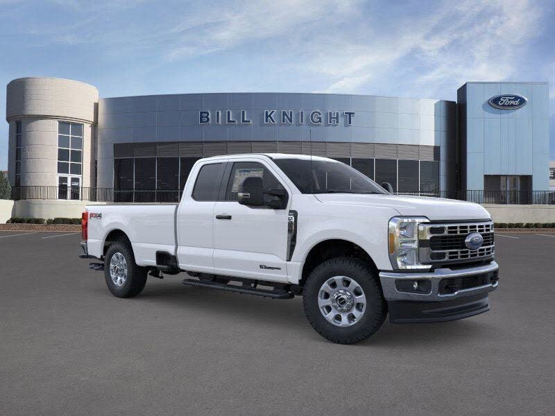 2025 Ford F-350 Super Duty XLT SuperCab LB 4WD