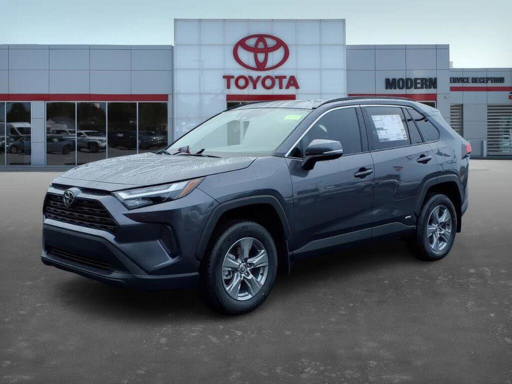 2025 Toyota RAV4 Hybrid XLE AWD