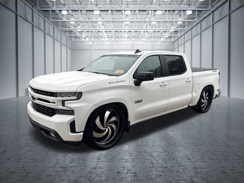 2020 Chevrolet Silverado 1500 RST Crew Cab 4WD