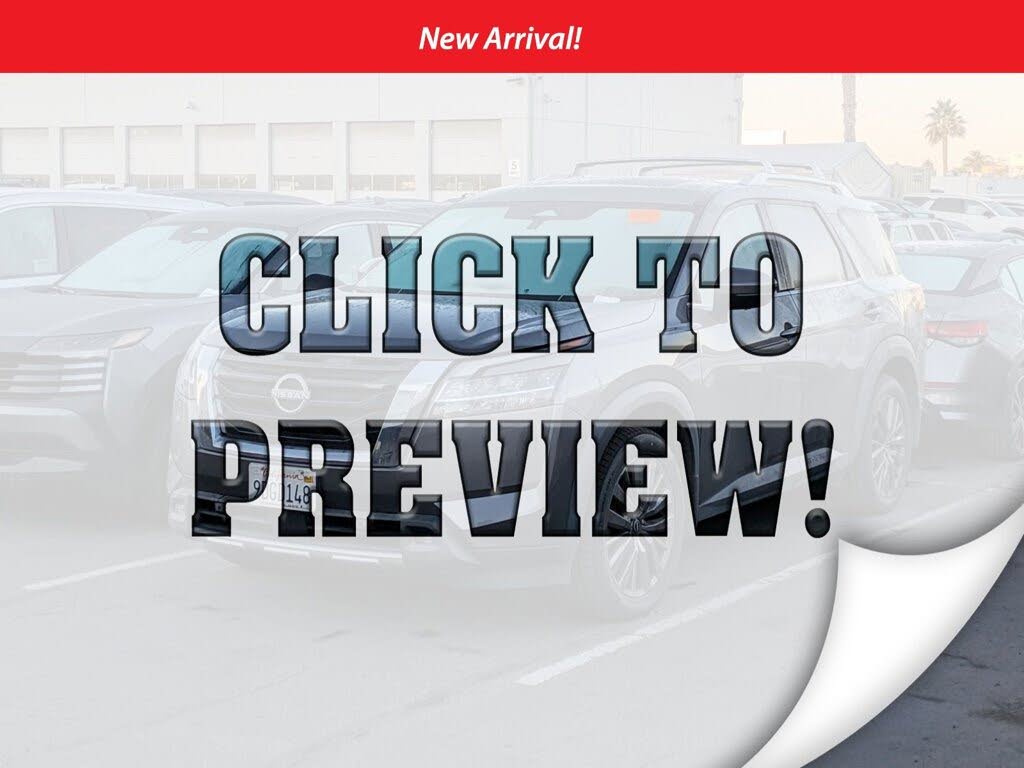 2022 Nissan Pathfinder SL FWD