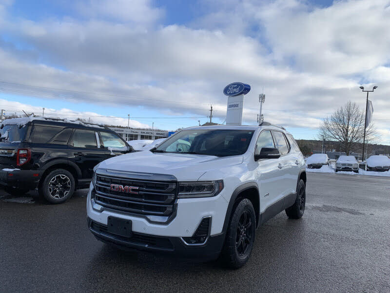 2023 GMC Acadia AT4 AWD
