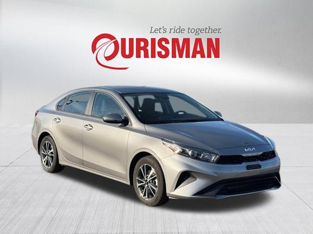 2023 Kia Forte LXS FWD