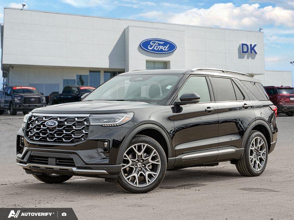 2025 Ford Explorer Platinum AWD