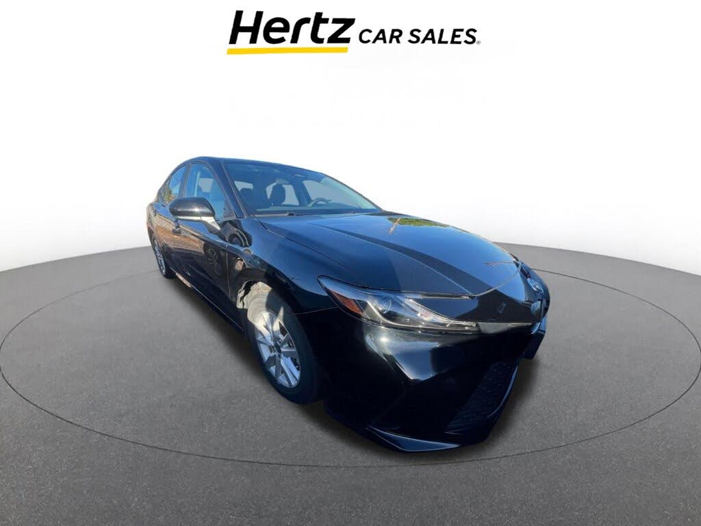 2025 Toyota Camry LE FWD